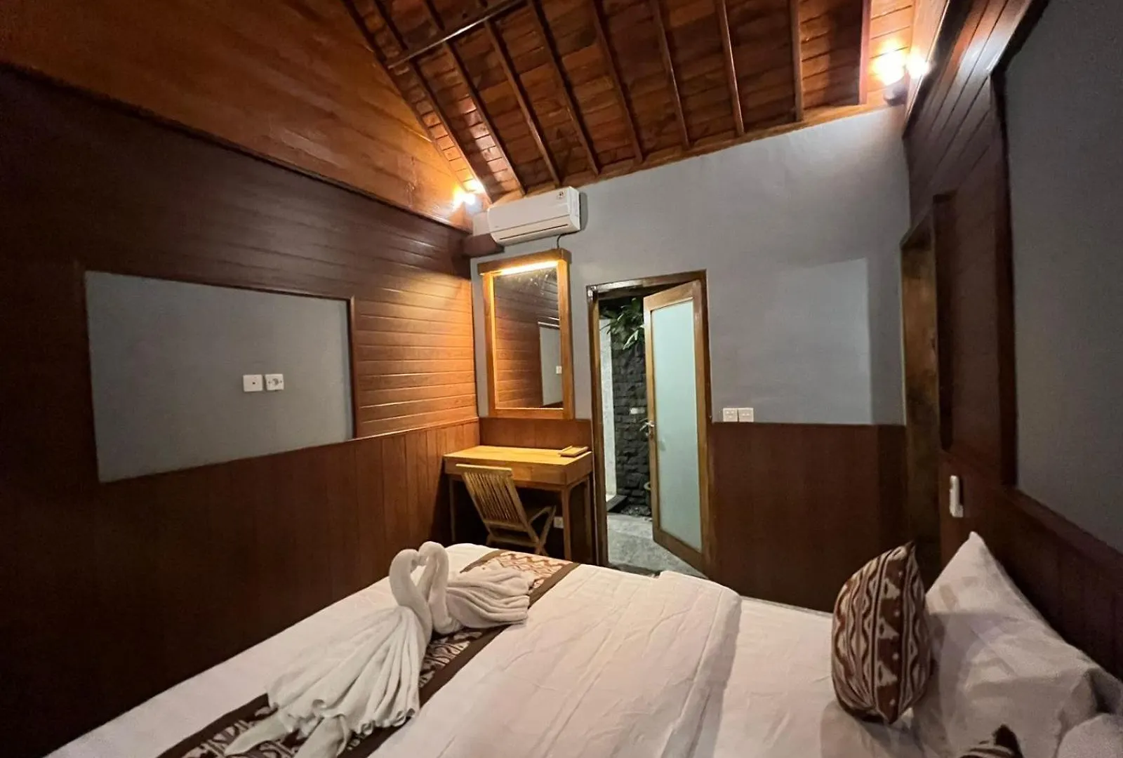 Pakis Kutuh Private House In Ubud 5 0*, Ubud (Bali)